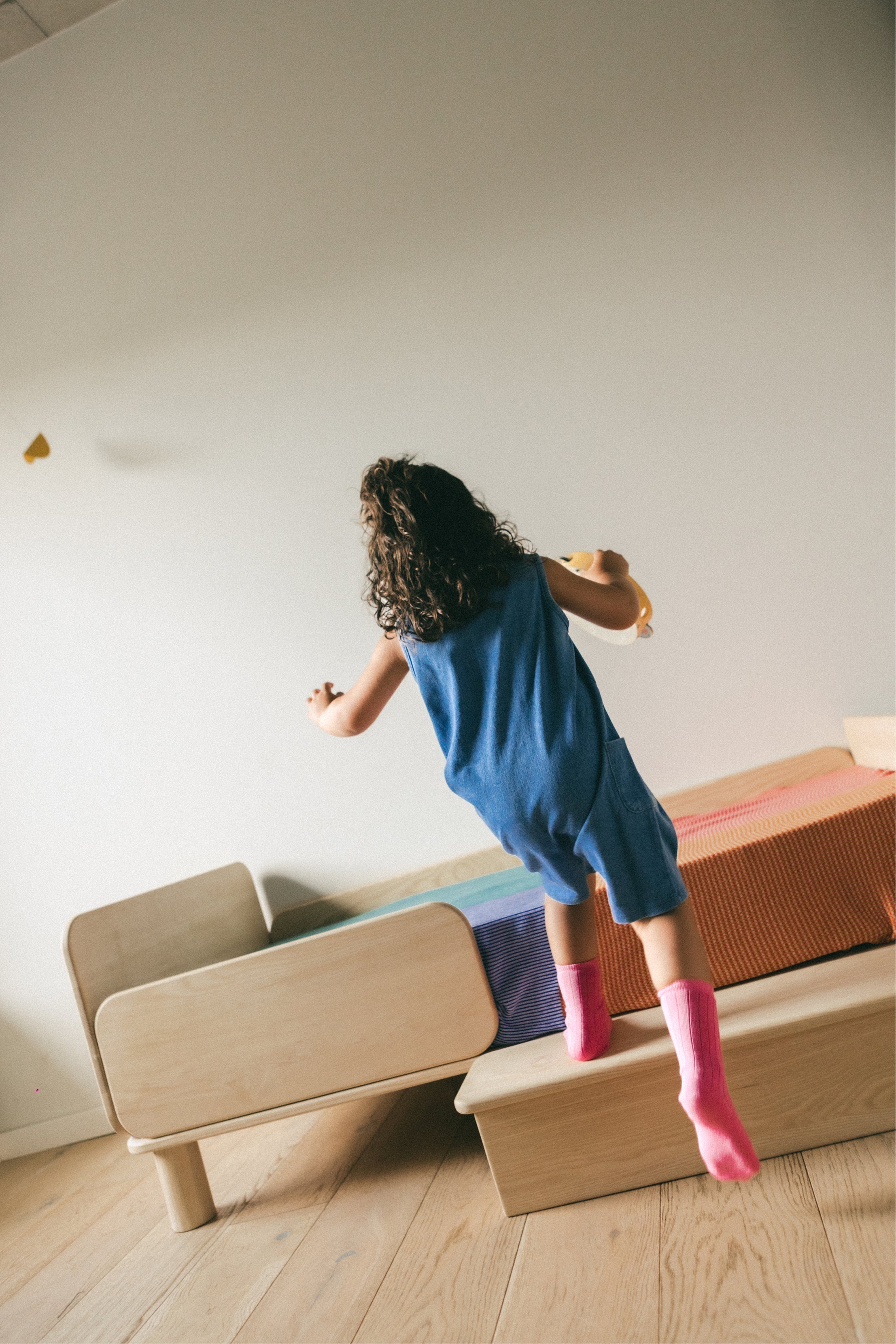 ¿Cuánto cuesta realmente una cuna? La comparativa que las marcas no quieren que hagas