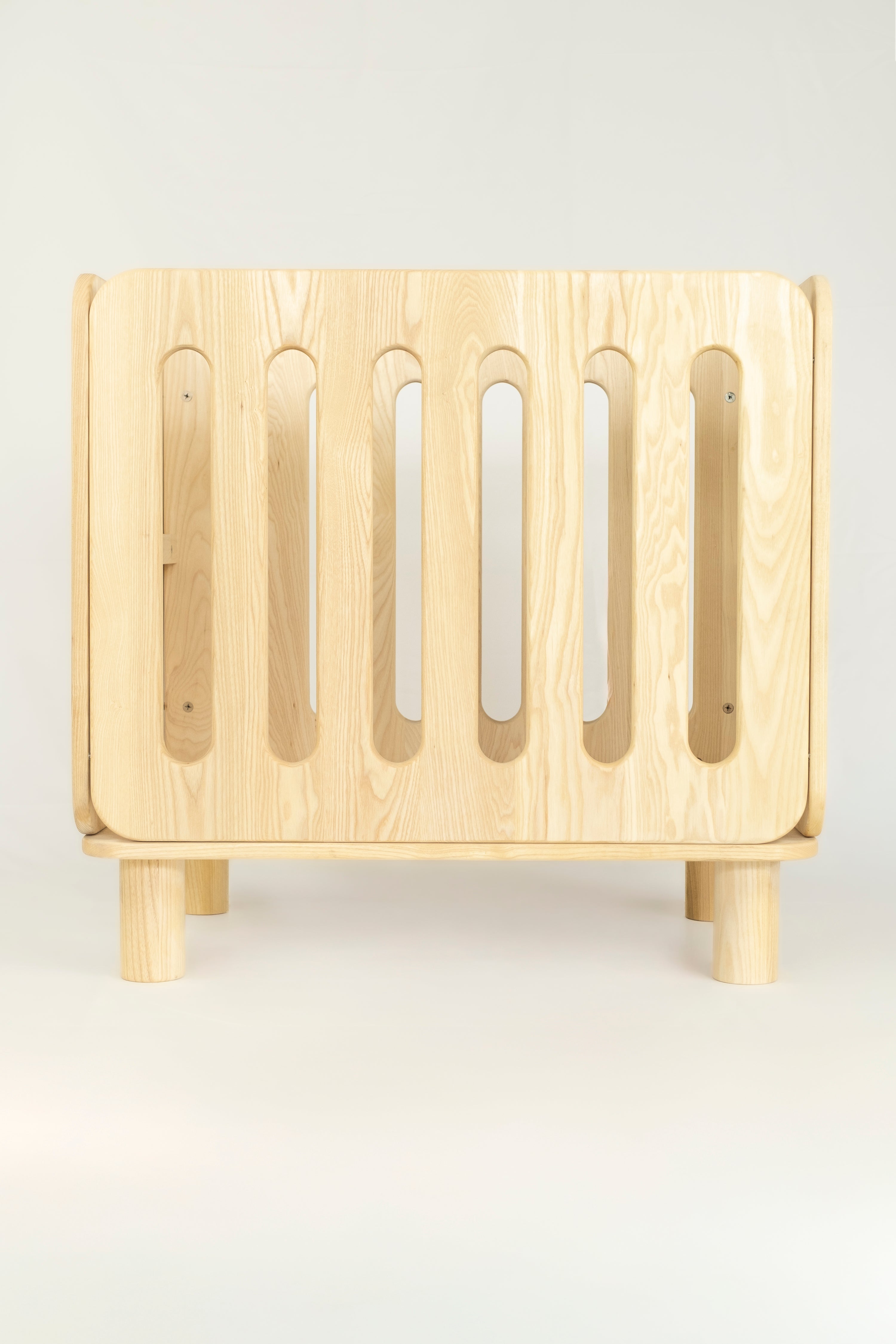 Minicuna colecho Nimbi madera natural vista frontal