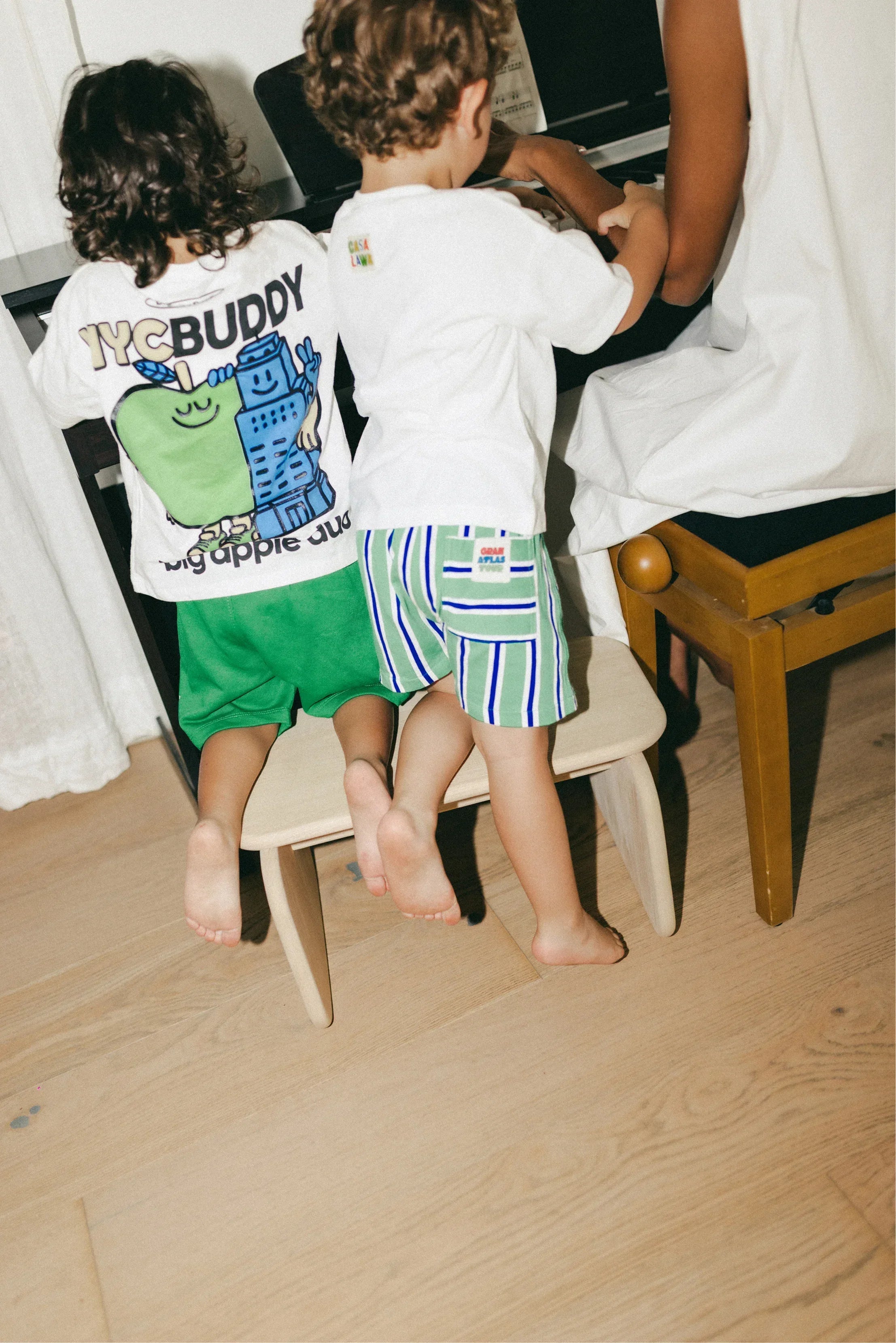 Taburete infantil Nubia madera natural
