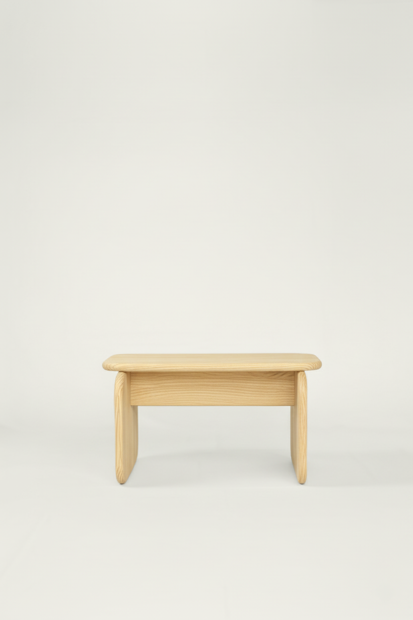 Taburete infantil Nubia madera natural accesorios