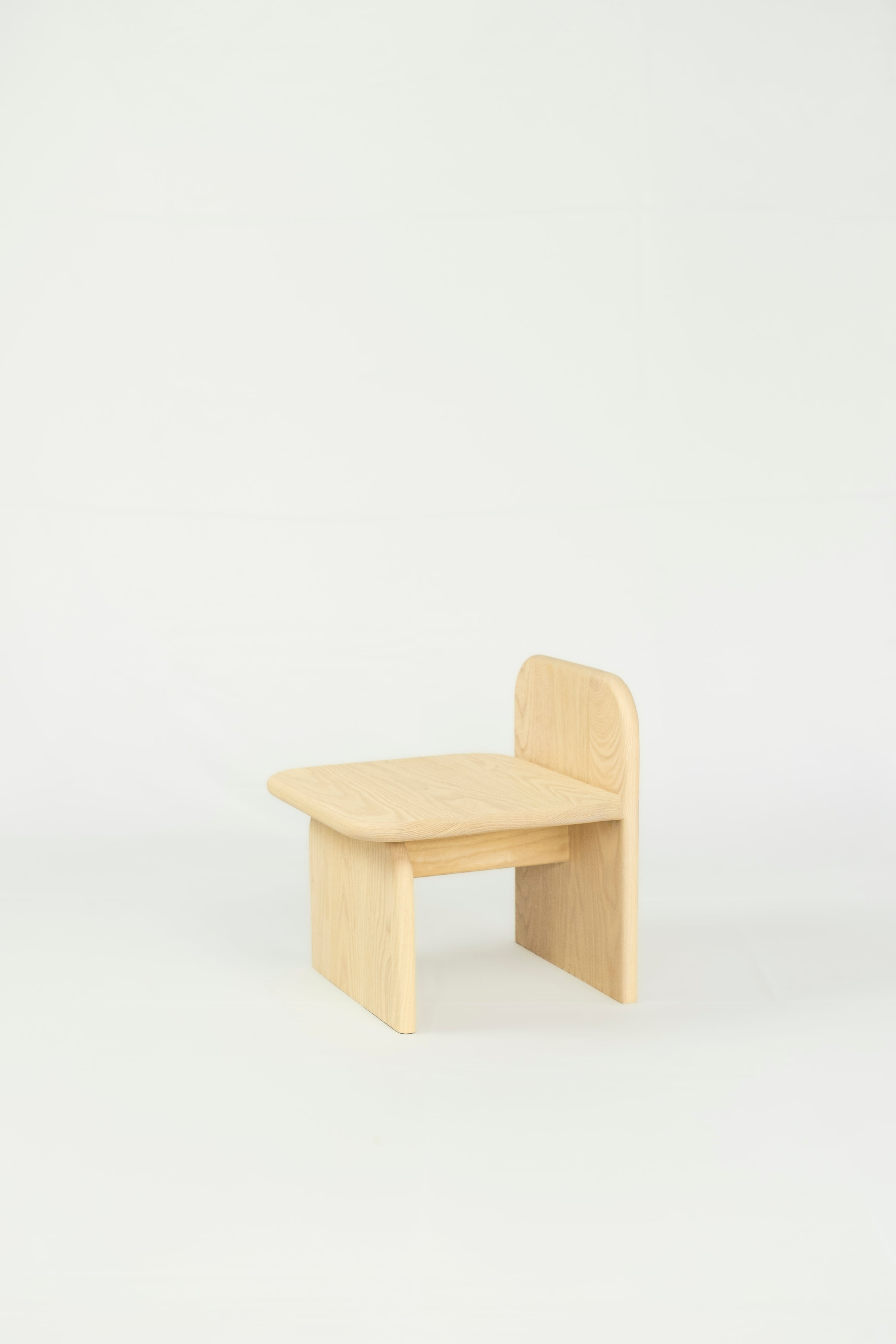 Silla infantil Tavili madera natural ambiente