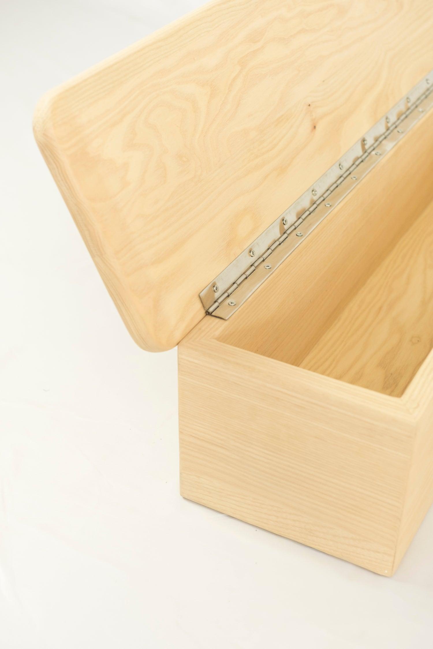 Baúl de almacenaje infantil Zupi madera natural accesorios